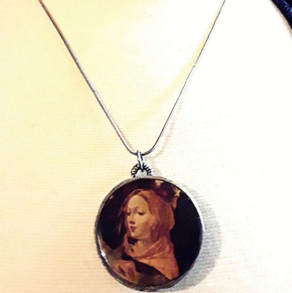 VINTAGE FILIGREE DBL SIDED PENDANT